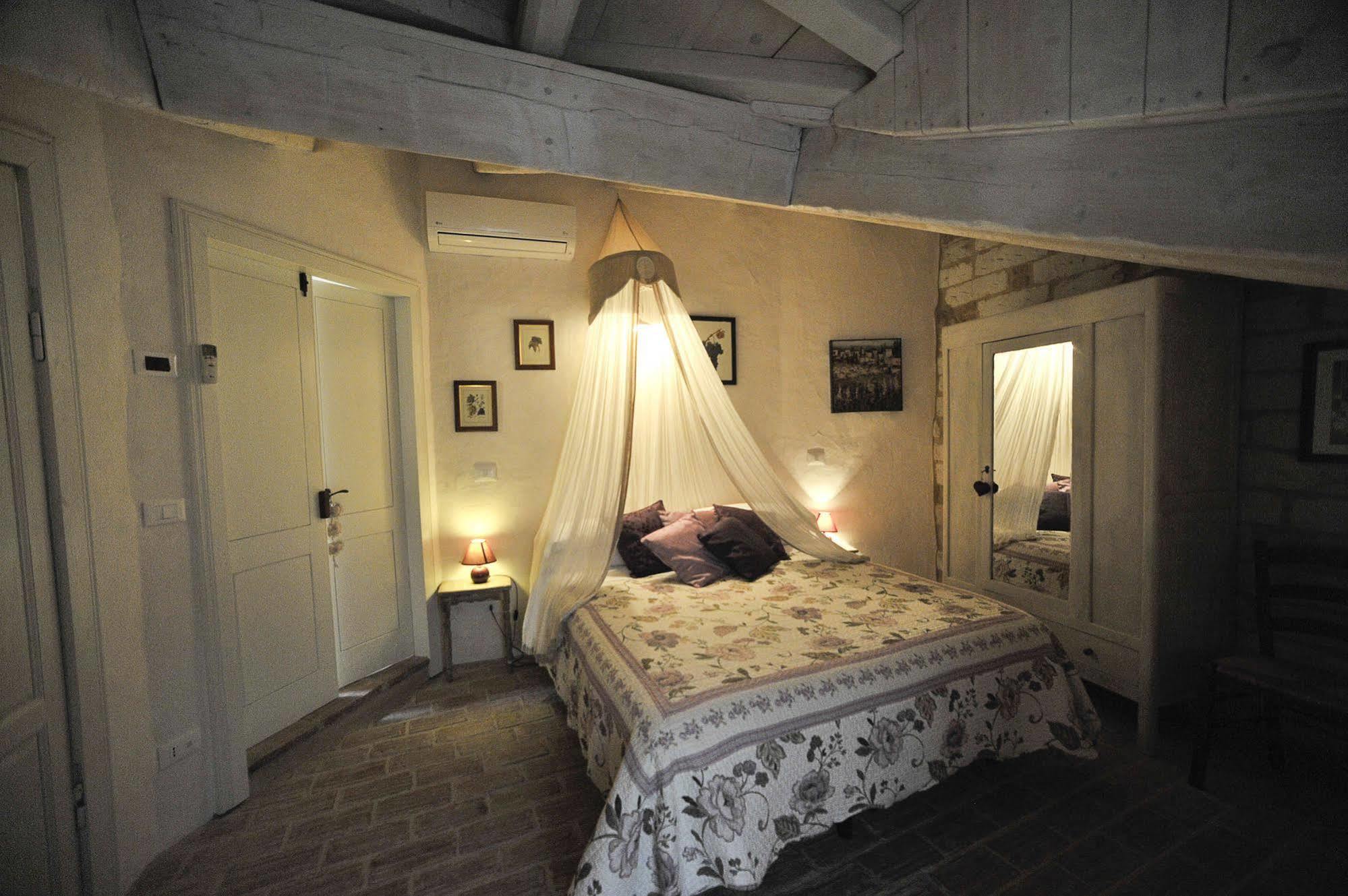 Ca' San Sebastiano Wine Resort & Spa Camino Bagian luar foto